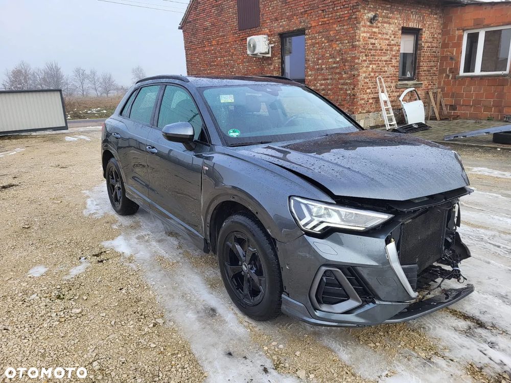 Audi Q3 40 TDI Quattro S tronic S line - 4