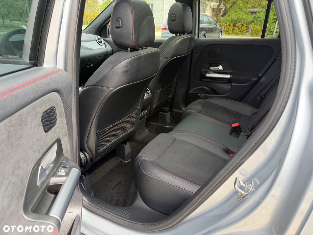 Mercedes-Benz GLA 200 d 8G-DCT Edition AMG Line - 10