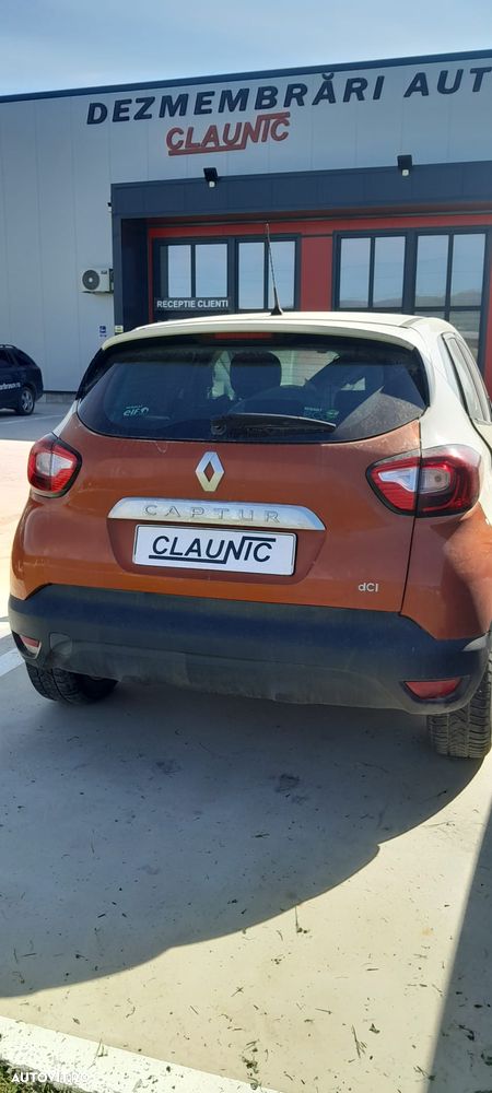 Dezmembram Renault Captur 1.5 dCi K9K 608 - 1