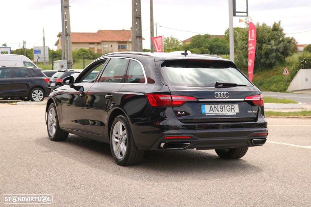 Audi A4 Avant 30 TDI S tronic - 8