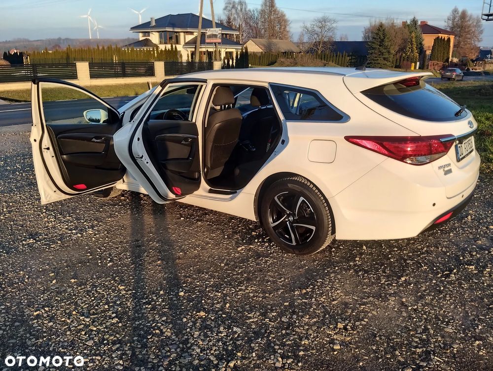 Hyundai i40 i40cw 1.6 Fifa World Cup Edition - 18