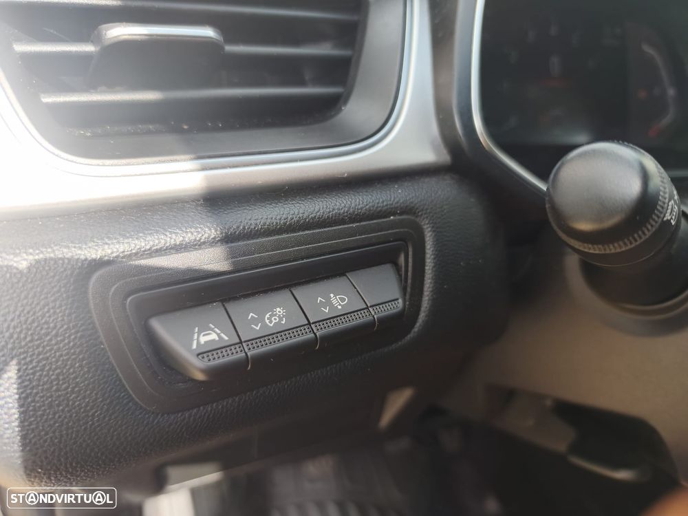 Renault Captur - 29