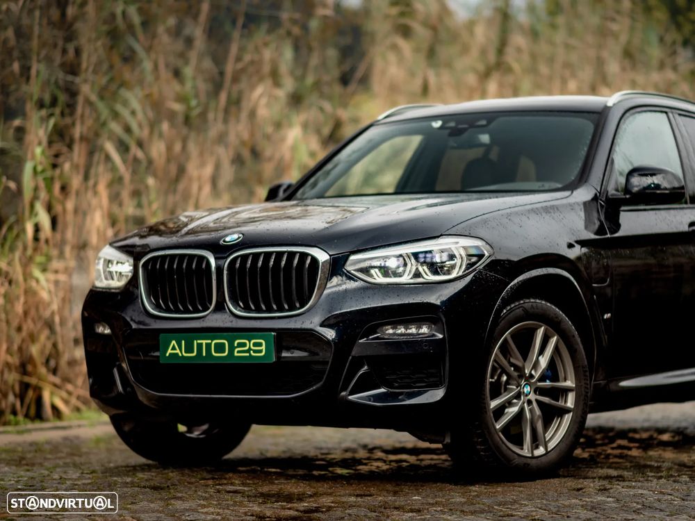 BMW X3 30 e xDrive Pack M 50 anos - 12