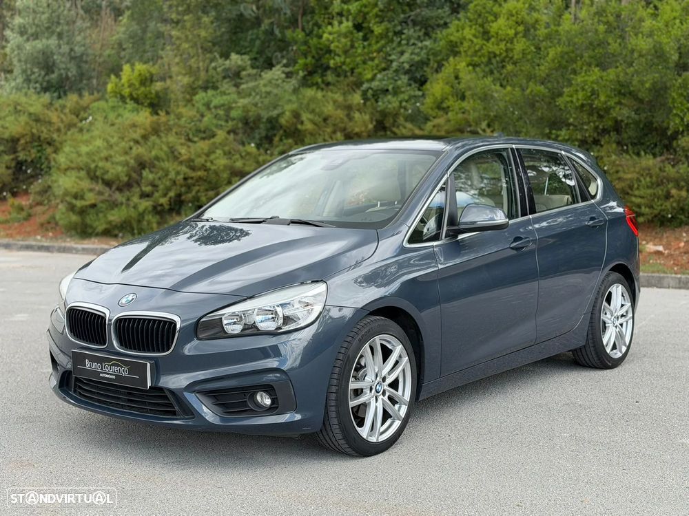 BMW 216 Active Tourer d Luxury Line - 4