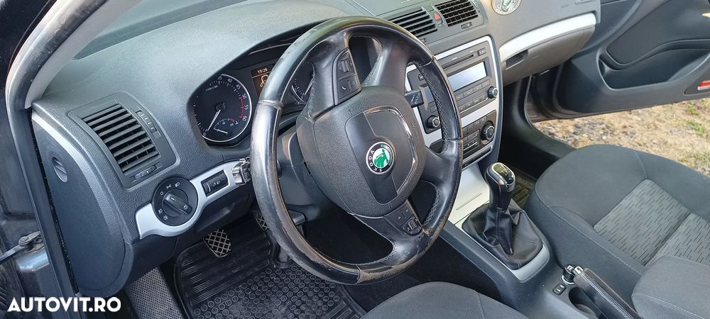 Skoda Octavia - 12