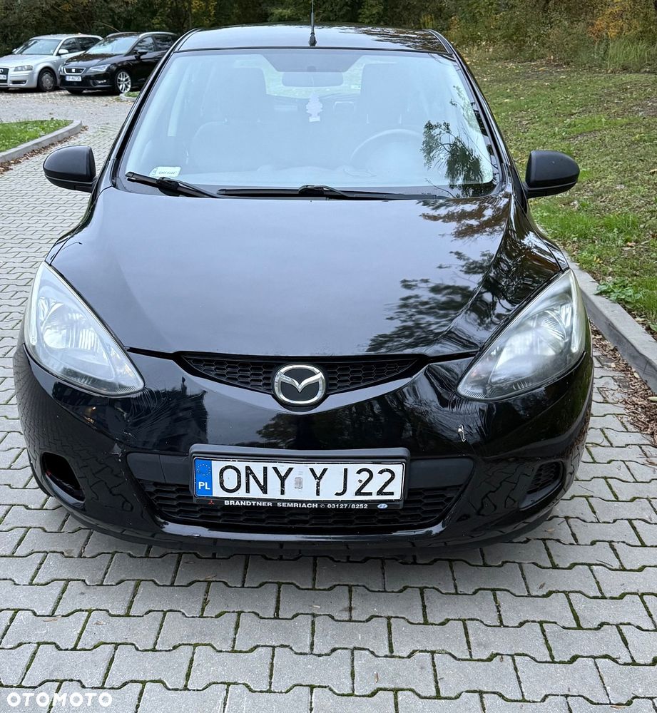 Mazda 2 - 8