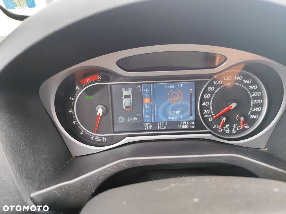 Ford Mondeo - 13