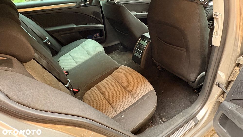 Skoda Superb 2.0 TDI Ambition - 12