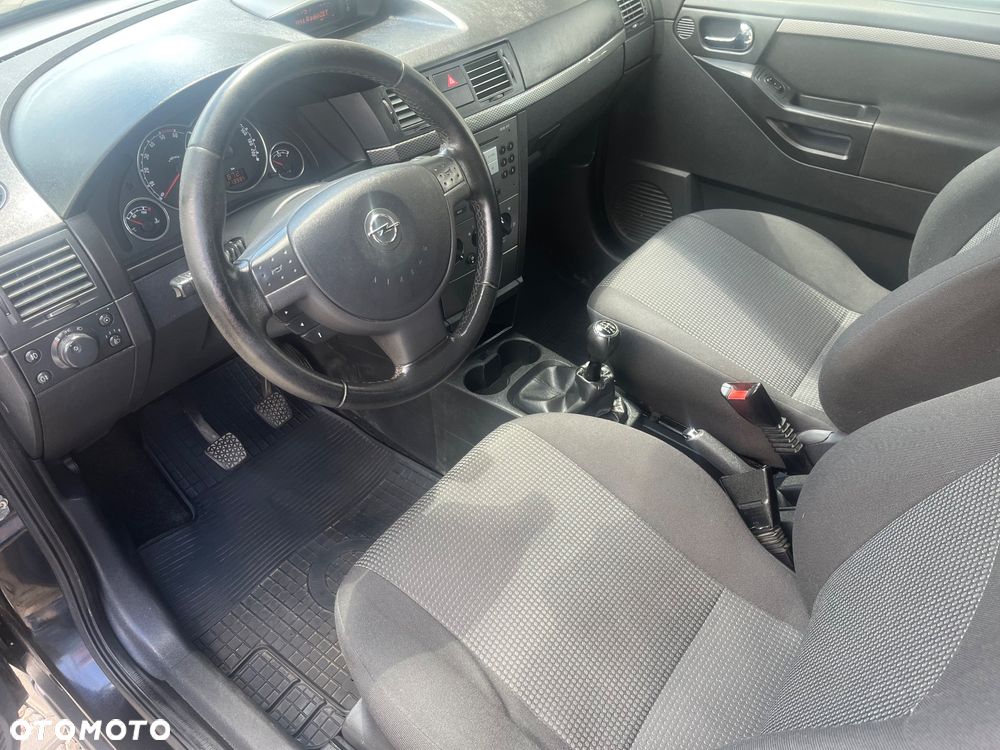 Opel Meriva - 10