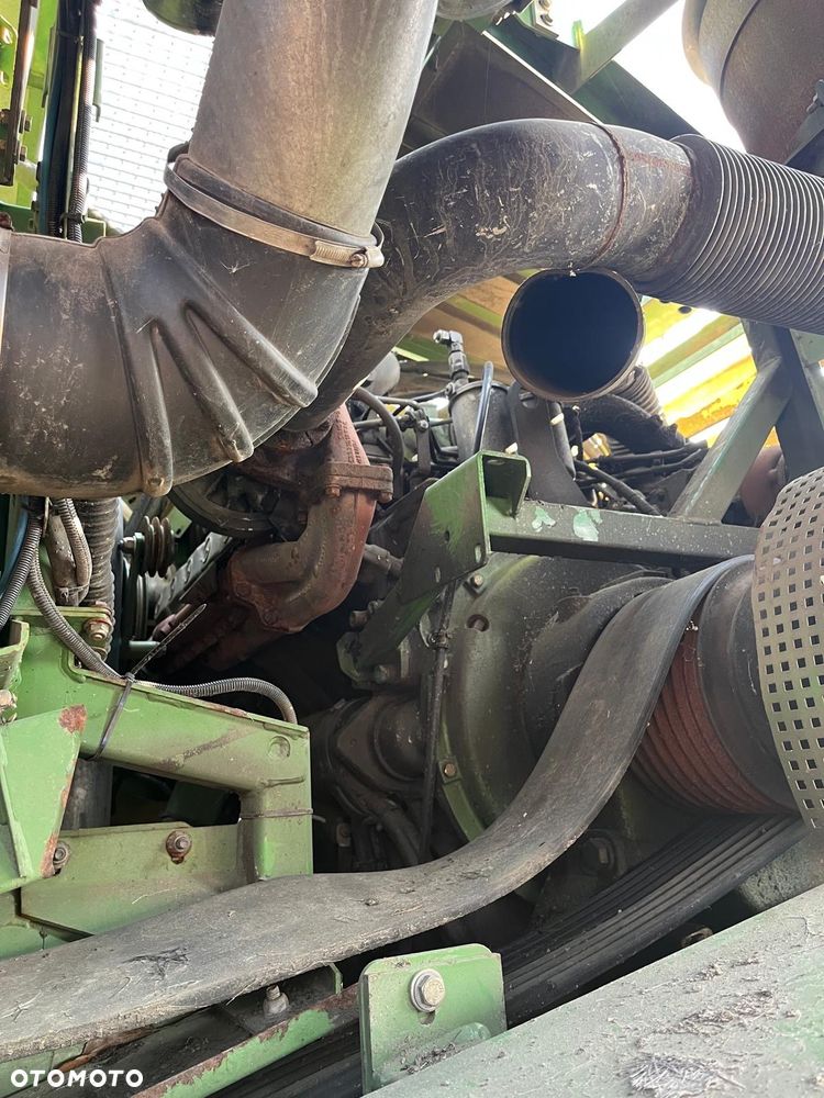 Krone Big X V12 - 7