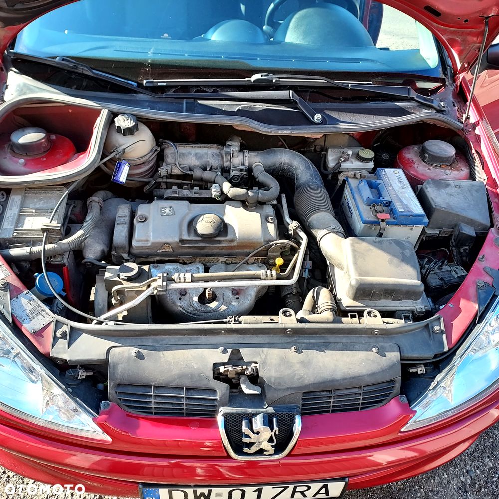Peugeot 206 - 10