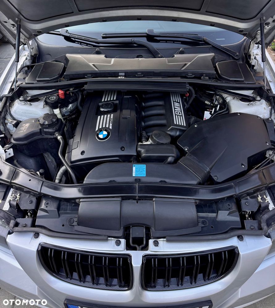 BMW Seria 3 - 21