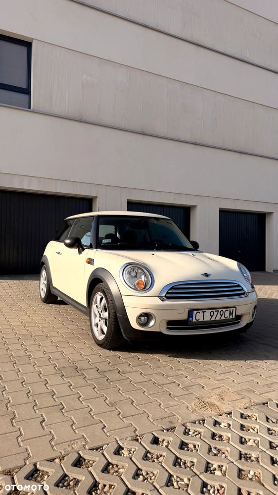 MINI ONE - 2