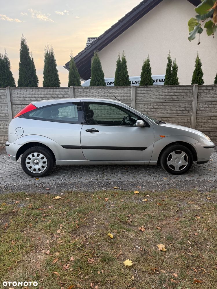 Ford Focus - 1