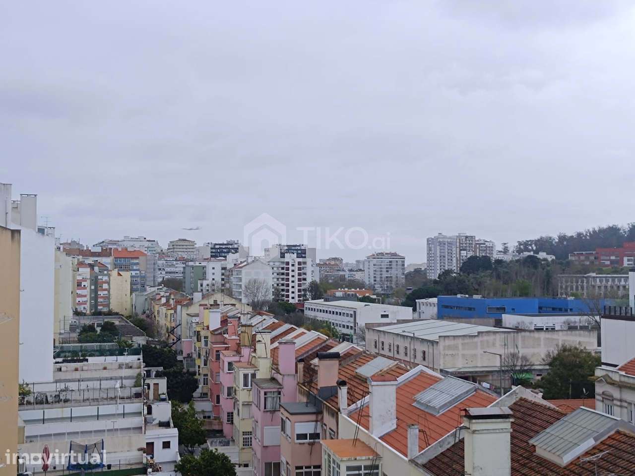 Apartamento T3 remodelado, equipado e  Varanda – Benfica - Grande imagem: 3/26