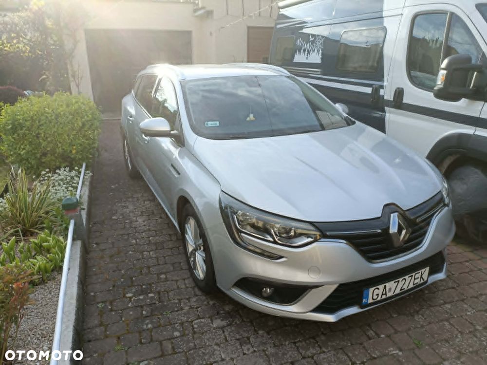 Renault Megane 1.5 dCi Limited EDC EU6 - 4