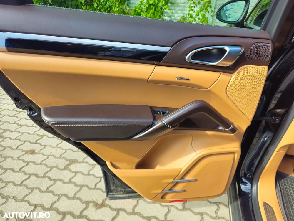 PORSCHE Cayenne 2014 — imagine 14