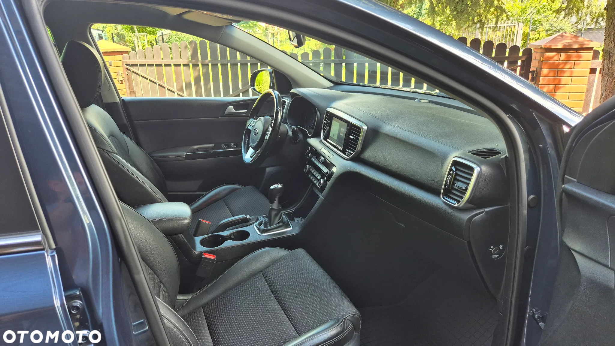 Kia Sportage 1.6 T-GDI L Business Line 2WD - 16