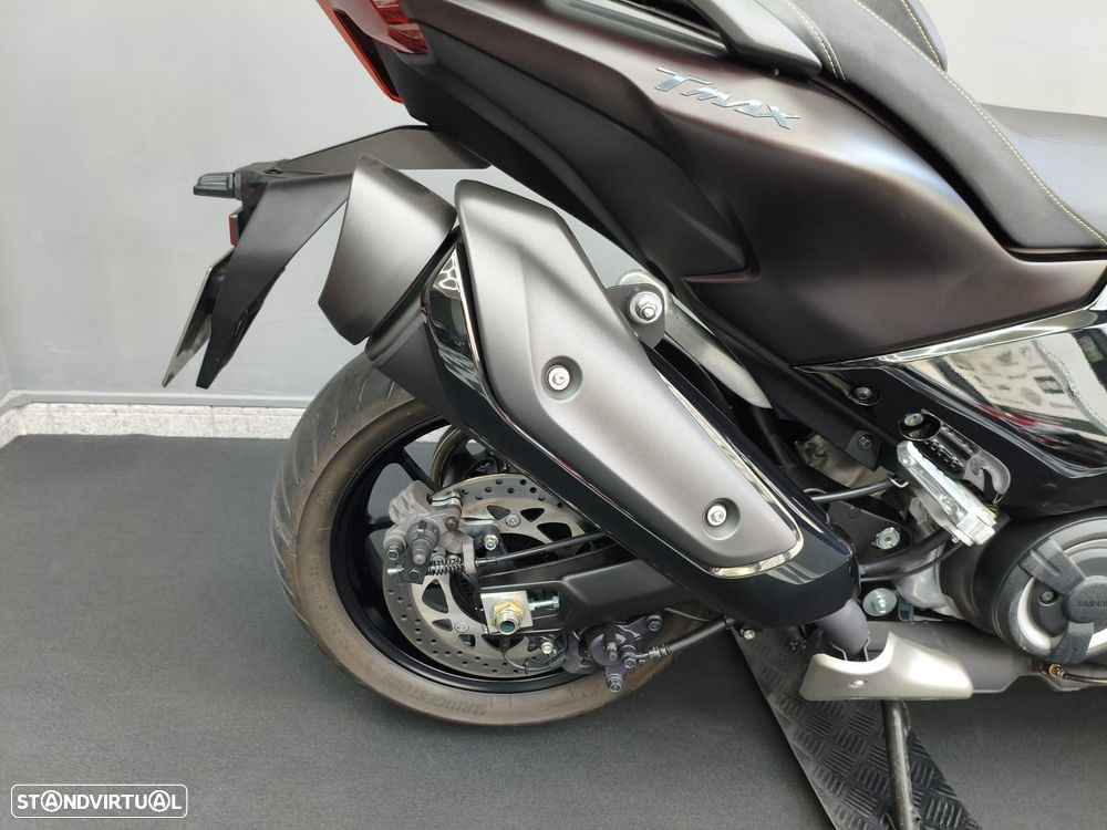 Yamaha TMAX Tech Max - 5