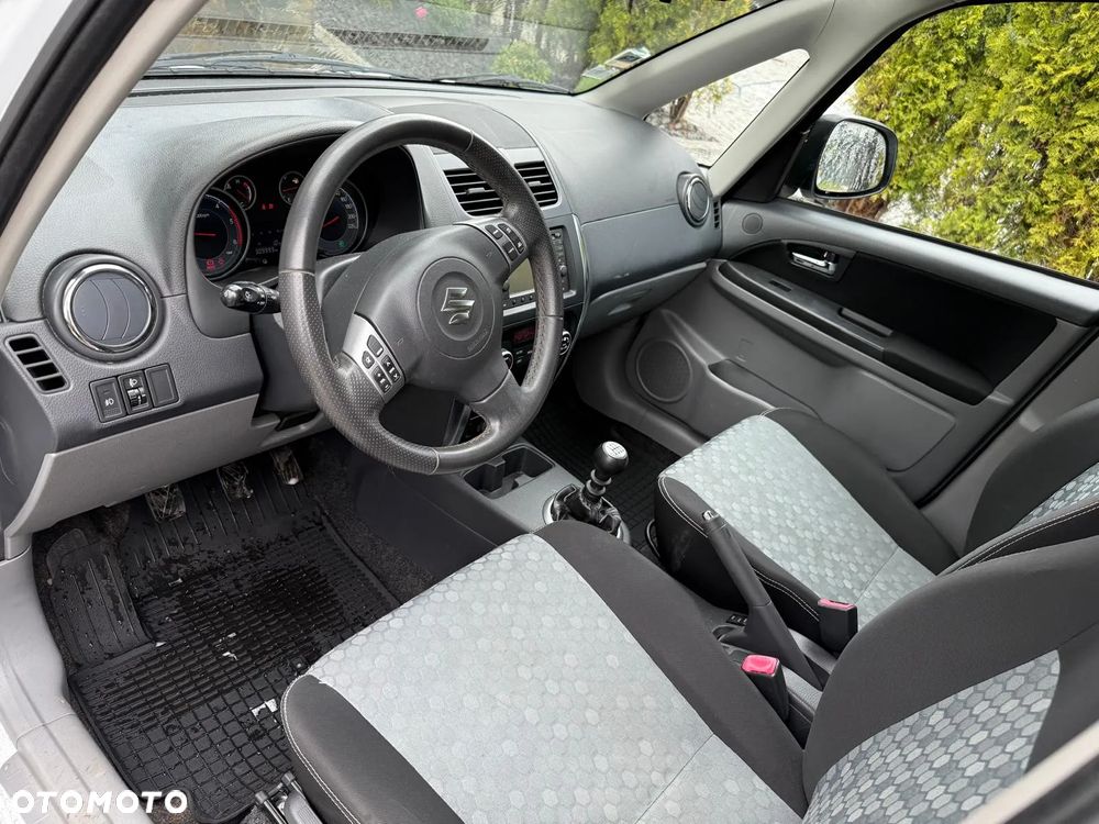 Suzuki SX4 2.0 DDiS 4x4 Comfort - 9