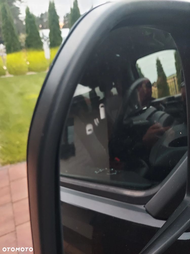 Ford Tourneo Custom 320 L2H1 VA Autm Titanium X - 26