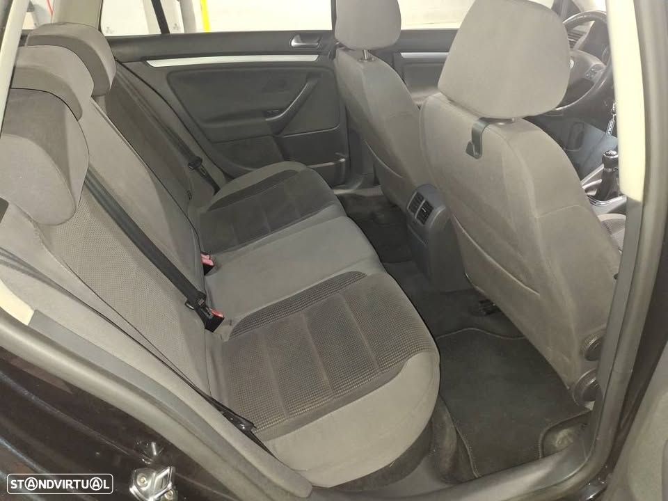 VW Golf Variant 1.9 TDi BlueM Confortline - 4
