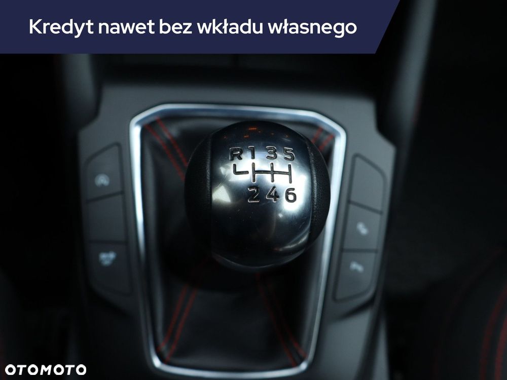 Ford Kuga - 19