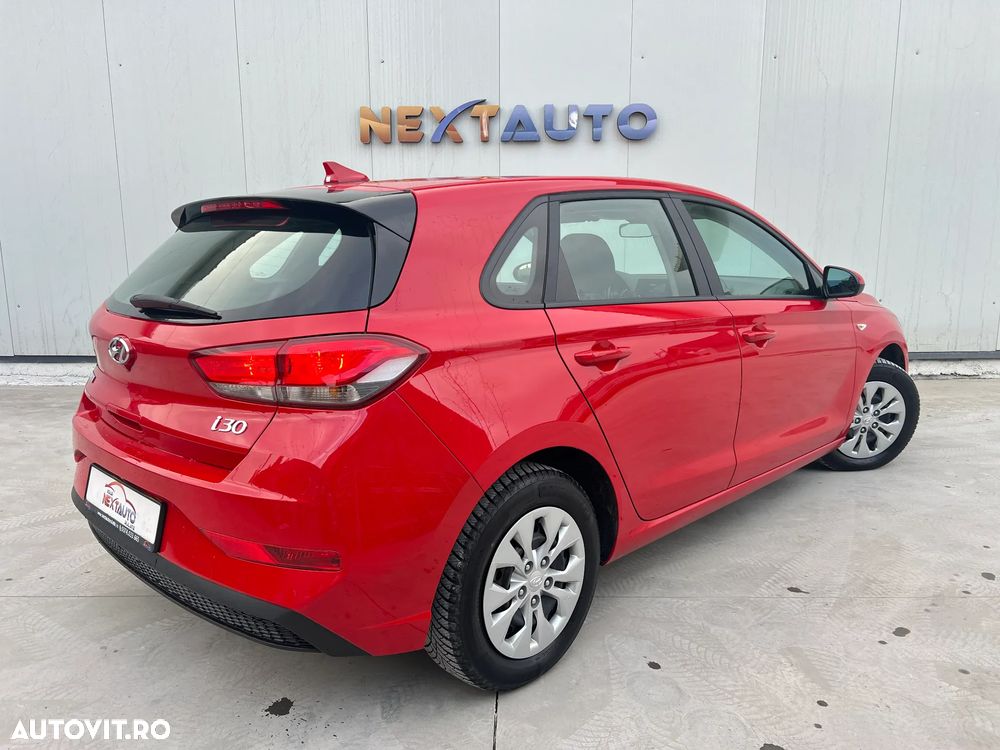 Hyundai i30 1.5 110CP 5DR M/T Comfort - 4