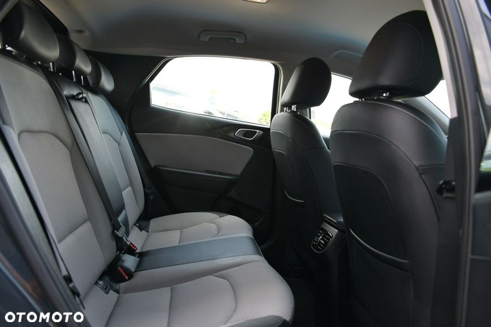 Kia XCeed 1.0 T-GDI L - 26