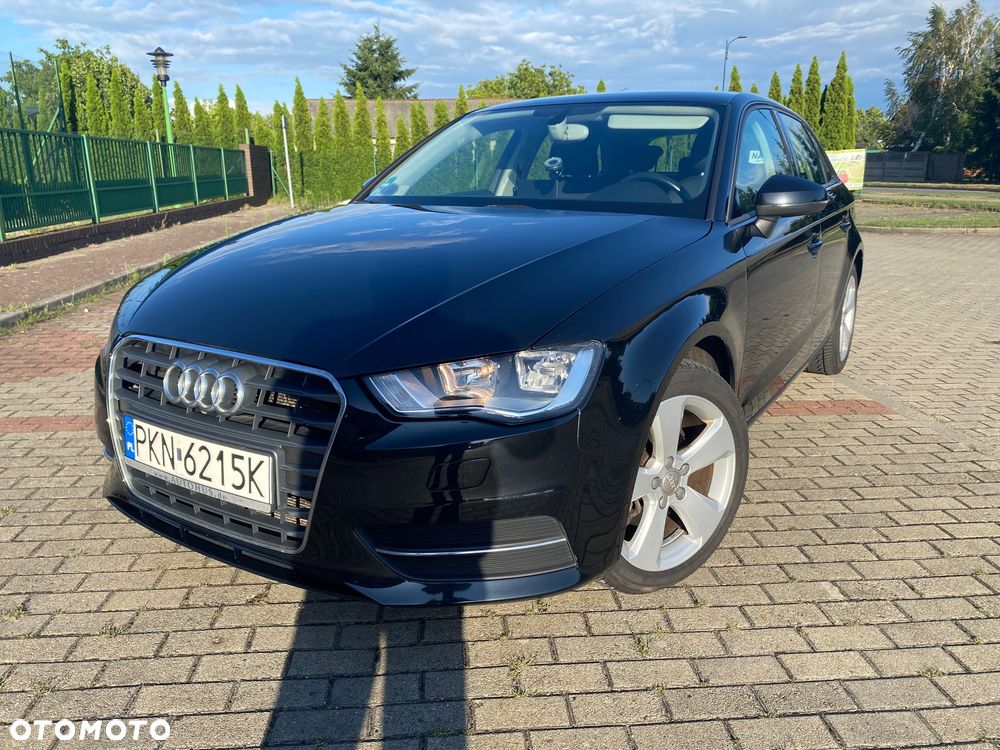 Audi A3 Sportback - 1
