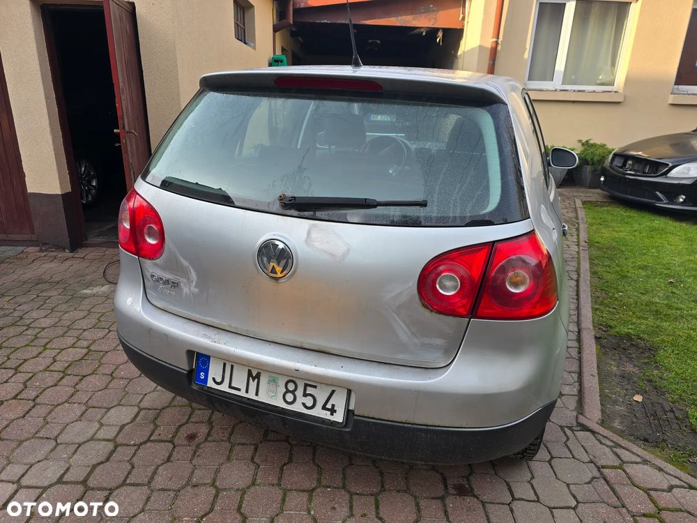 Volkswagen Golf 1.6 Comfortline - 10