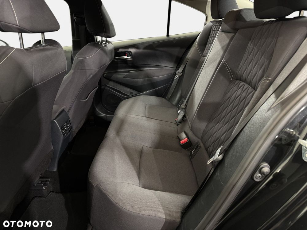 Toyota Corolla - 14