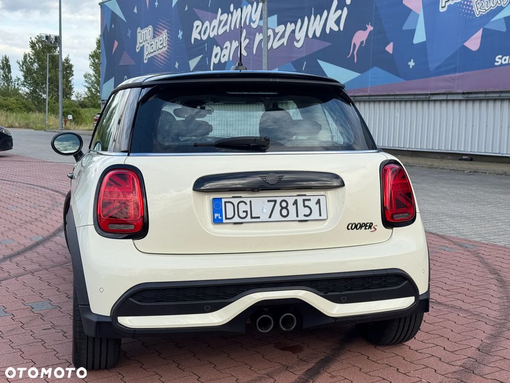 MINI Cooper S Standard - 6