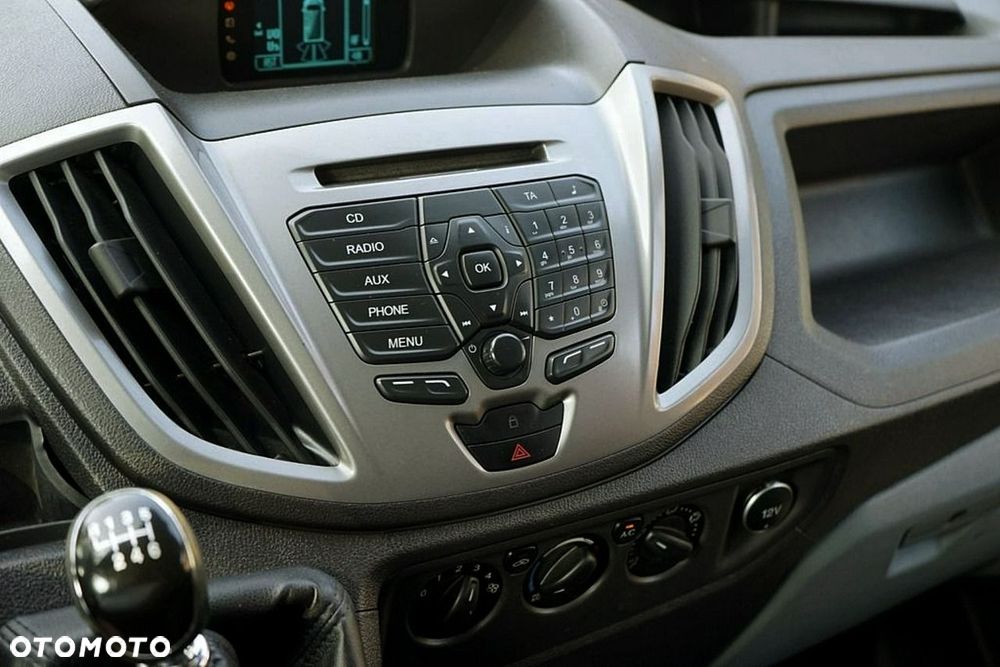 Ford Transit - 21