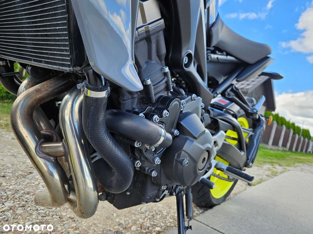 Yamaha MT - 9