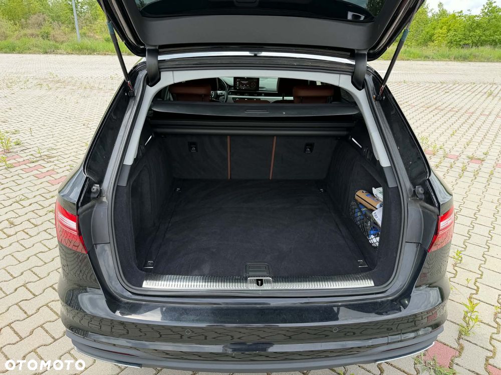 Audi A4 Avant 30 TDI S tronic advanced - 5