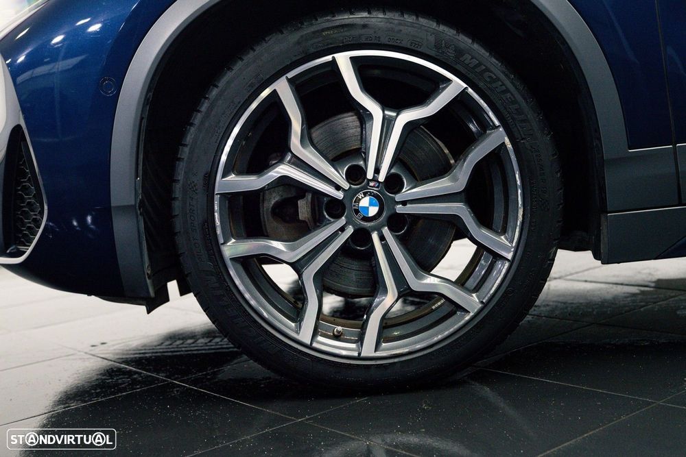 BMW X2 25 e xDrive Pack M - 9