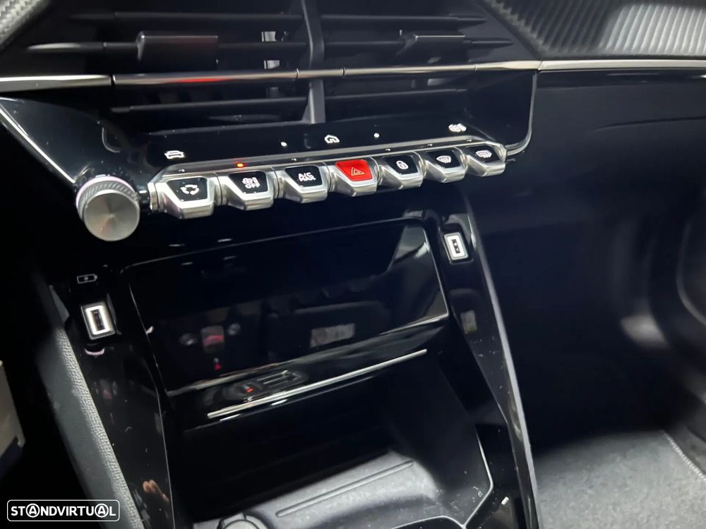 Peugeot 2008 1.2 Hybrid Allure e-DCS6 - 25