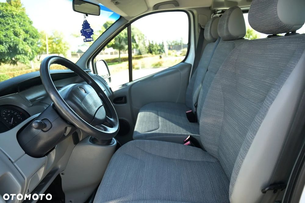 Renault Trafic Passenger L2H1 Expression - 29