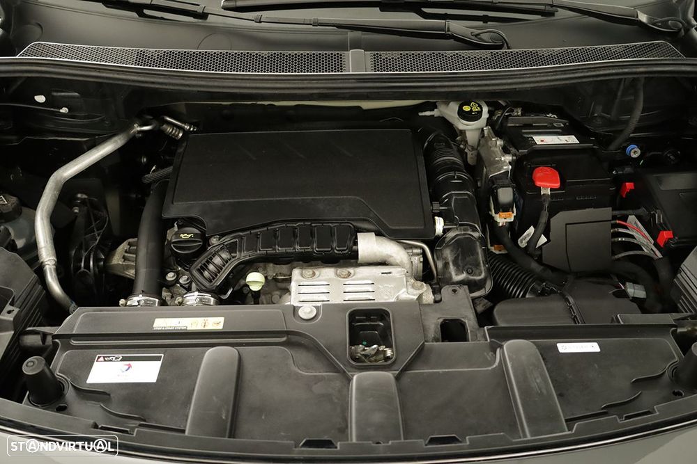 Peugeot 3008 1.2 PureTech GT EAT8 - 26