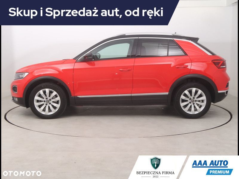 Volkswagen T-Roc - 3
