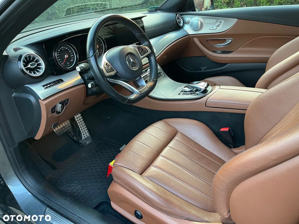 Mercedes-Benz Klasa E 220 d 4-Matic 9G-TRONIC - 19