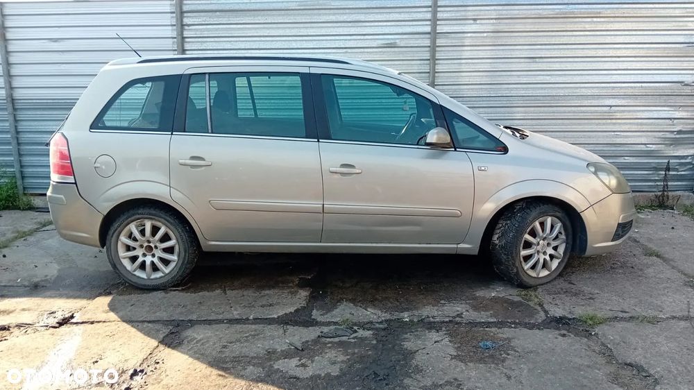 Tylko Części Opel Zafira B II 1.9 cdti 120KM 88kW 05-08r Lakier Z167 1RU - 5