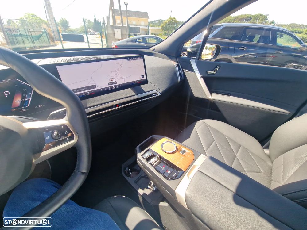 BMW iX xDrive 50 Pack Desportivo - 19