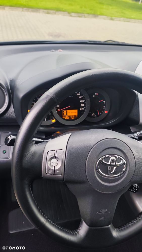 Toyota RAV4 2.2 D-4D 4x2 Travel - 10
