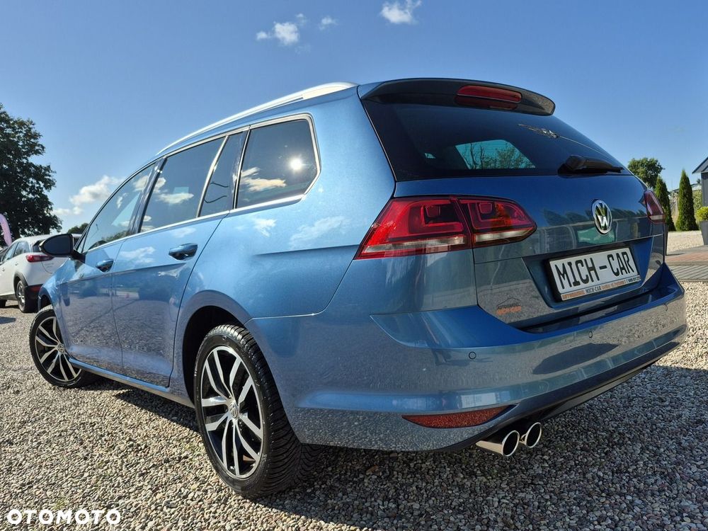 Volkswagen Golf - 23