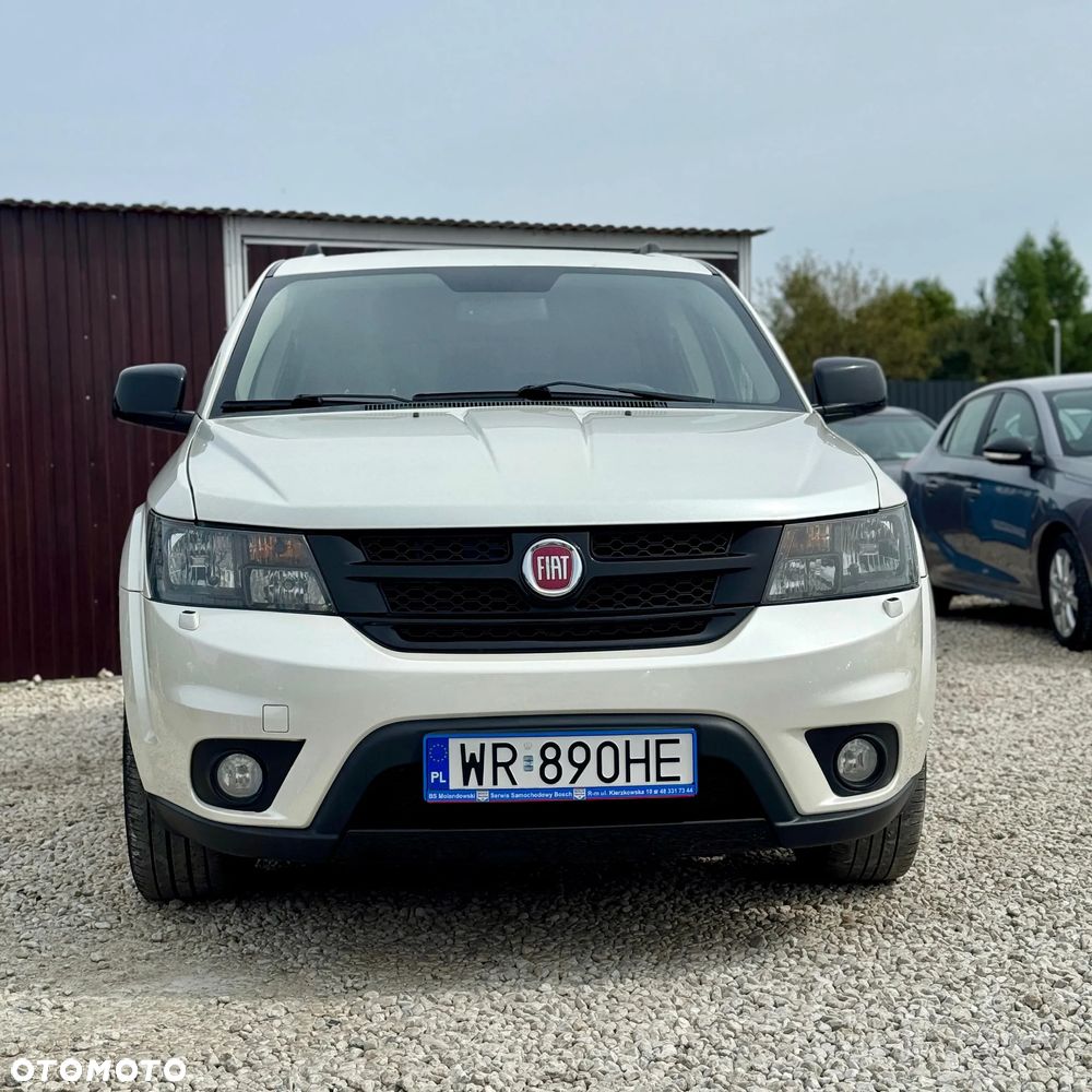 Fiat Freemont 2.0 Multijet Black Code AWD - 3