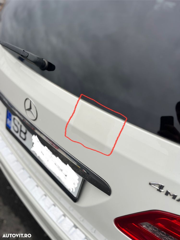 Mercedes-Benz B - 16