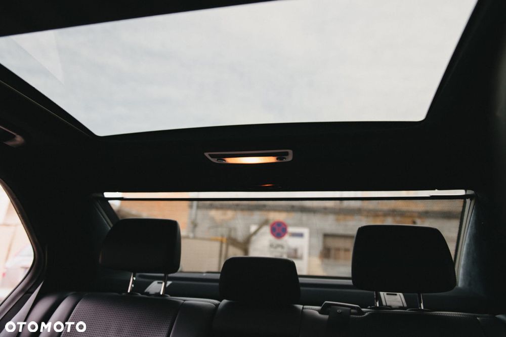 Mercedes-Benz Klasa E 63 AMG AMG Speedshift 7G-MCT - 19