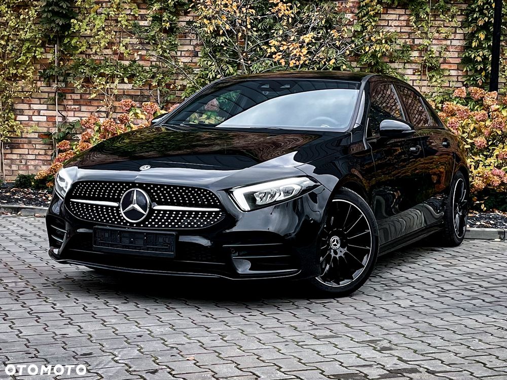 Mercedes-Benz Klasa A 180 7G-DCT AMG Line - 1